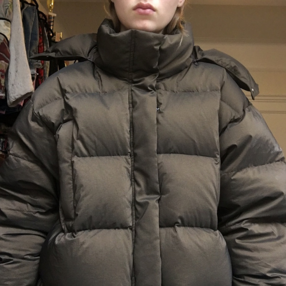 Perverze Oversize Winter Puffer - Picture 3 of 4